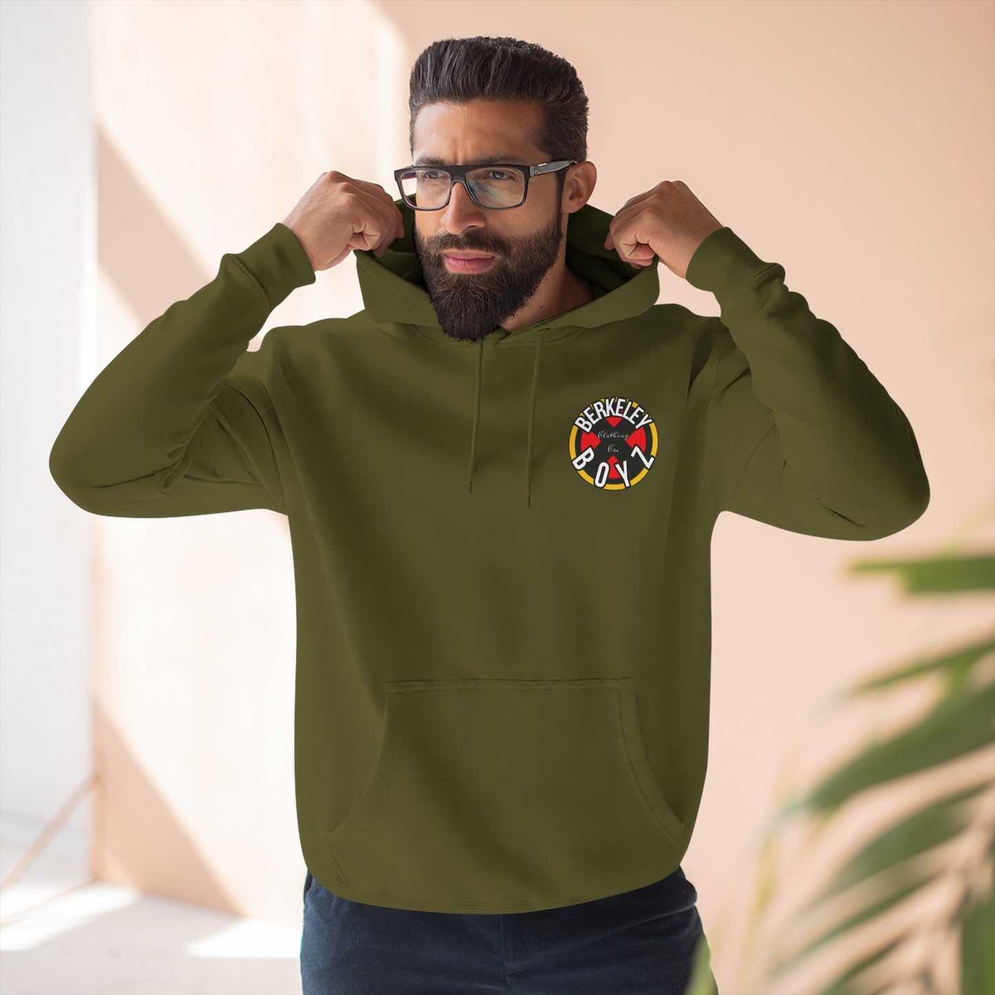 Wolverine Graphic Hoodie - Retro Comic-Inspired Fleece Sweatshirt